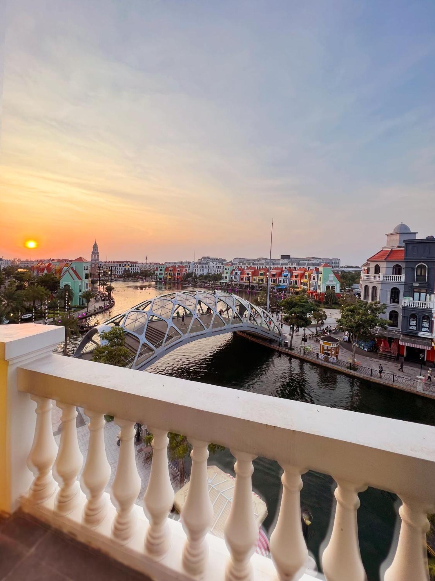 Legacy Hotel - Grand World Phu Quoc Luaran gambar